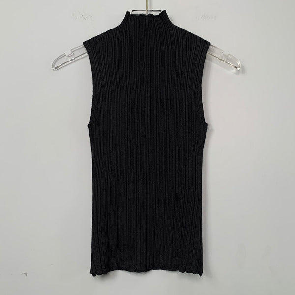 Elegant Slim Fit High-Neck Sleeveless Knit Tank Top